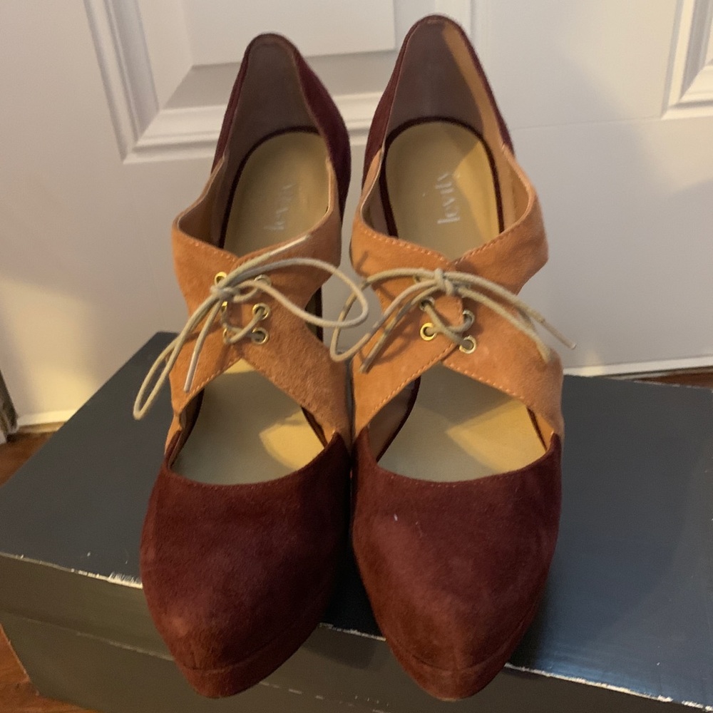 Heel - Picture 4 of 4